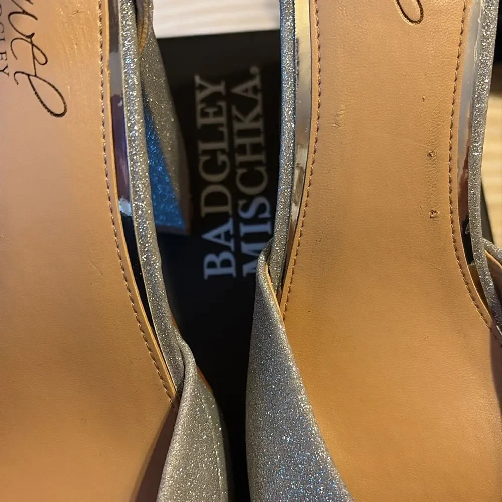 Jewel Badgley Mischka Jayda Platform Pumps Silver size 10 NWT $249